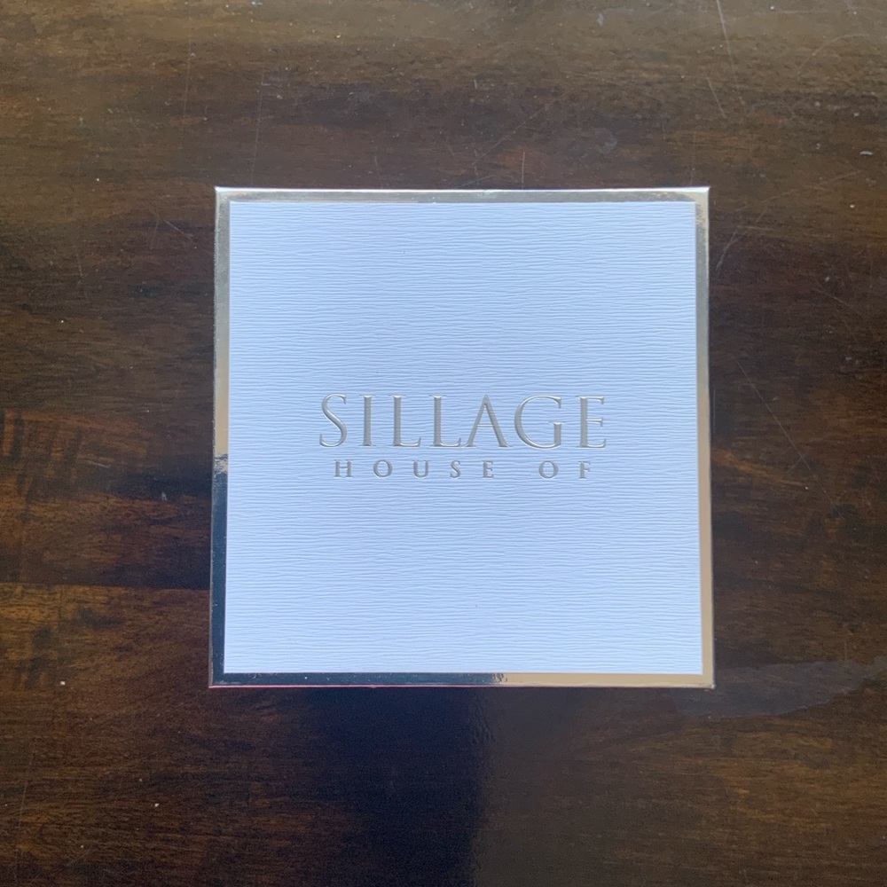 House of Sillage - Whispers of Time Parfume Box